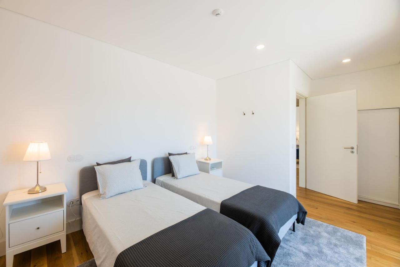 Ferienwohnung Linden Tree House A And B Caldelas Exterior foto
